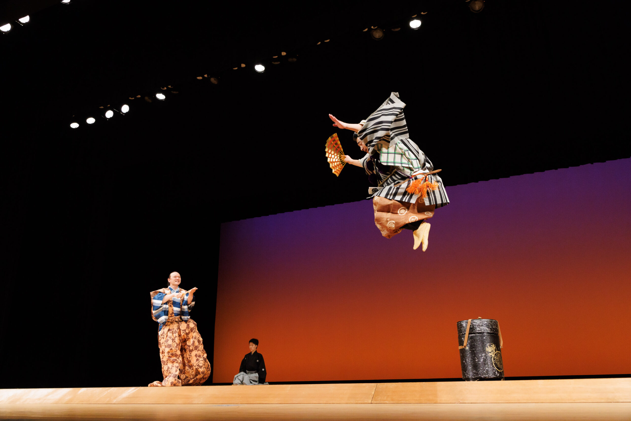 こども芸能体験ひろば in ちょうふ ～ プロによる舞台公演と伝統芸能ワークショップ ～